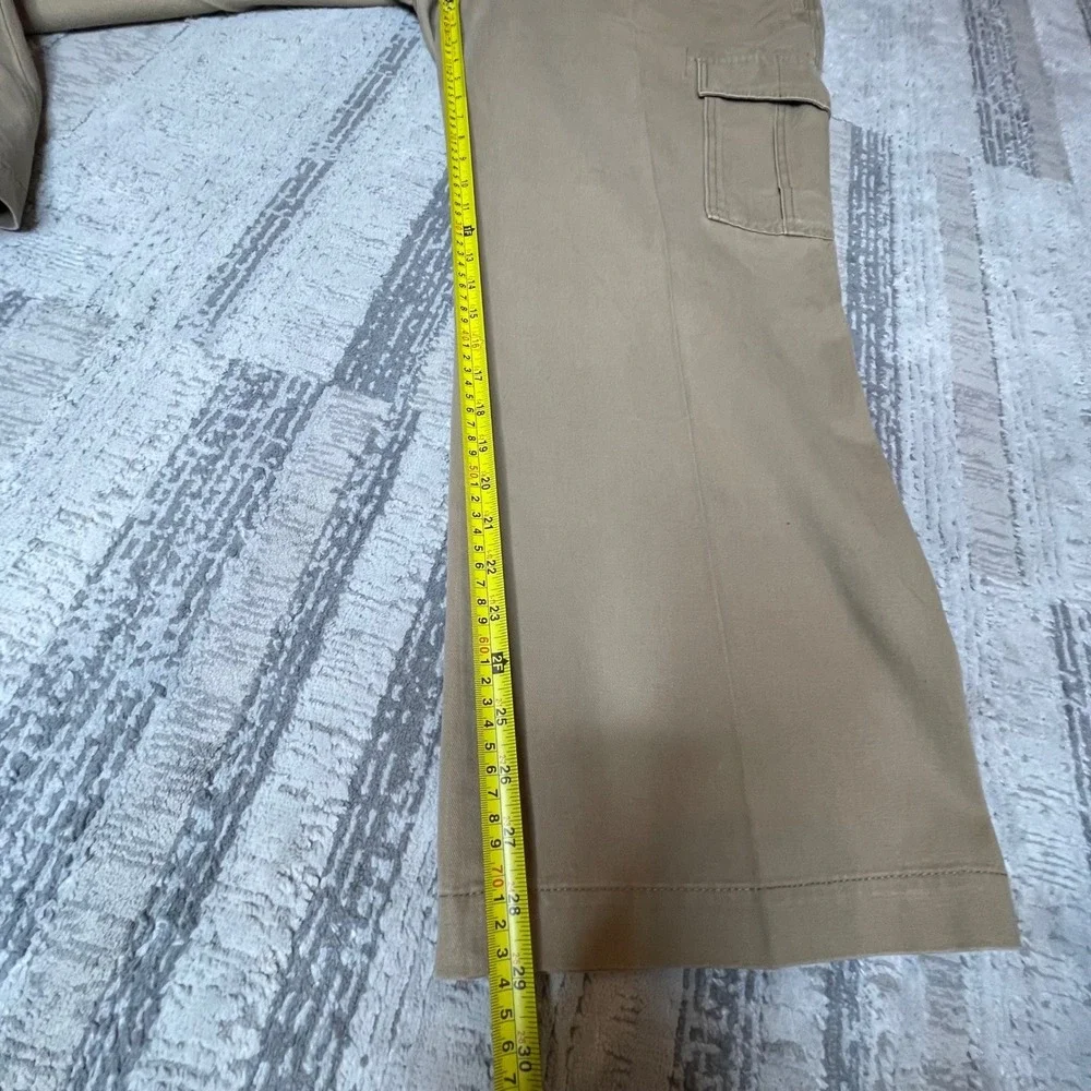 Old Navy Favorite Khakis‎ Mens 44x30 Tan Cargo Pants Straight Leg Cotton Twill